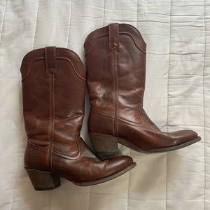 Ariat Bluebell Women’s Leather Cowboy Boots